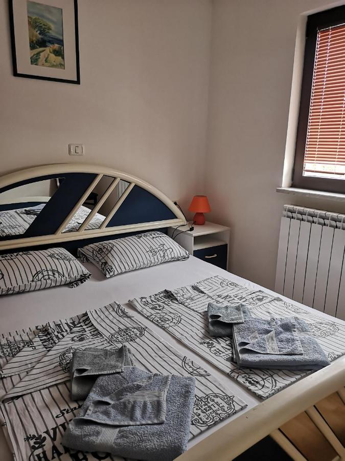 Вилла House Ceh Crni Kal Экстерьер фото
